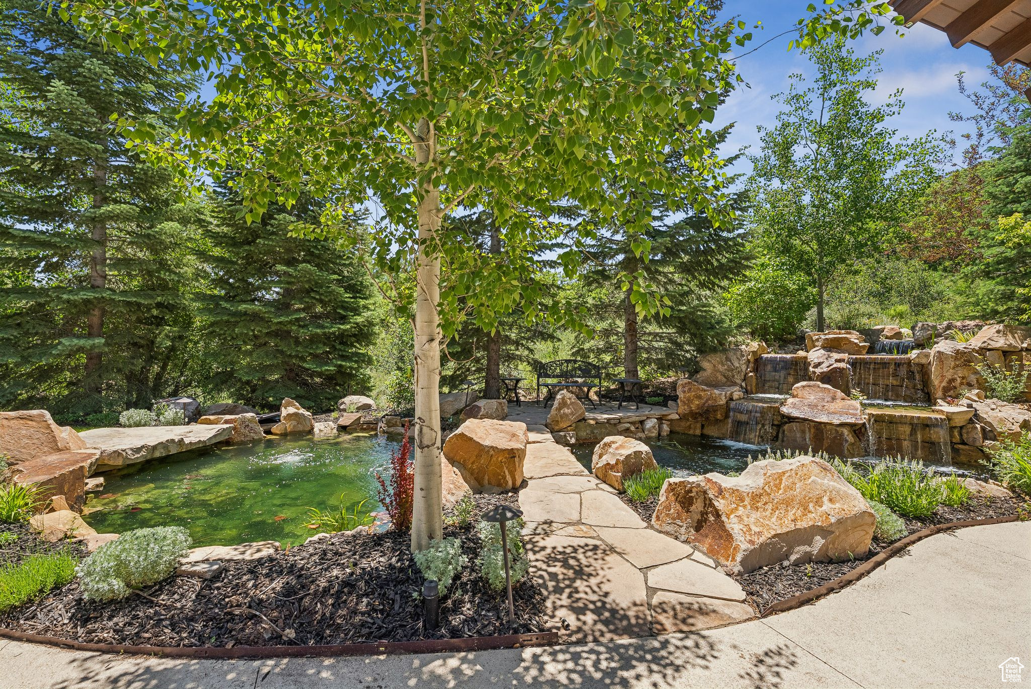 PARK MEADOWS - Residential