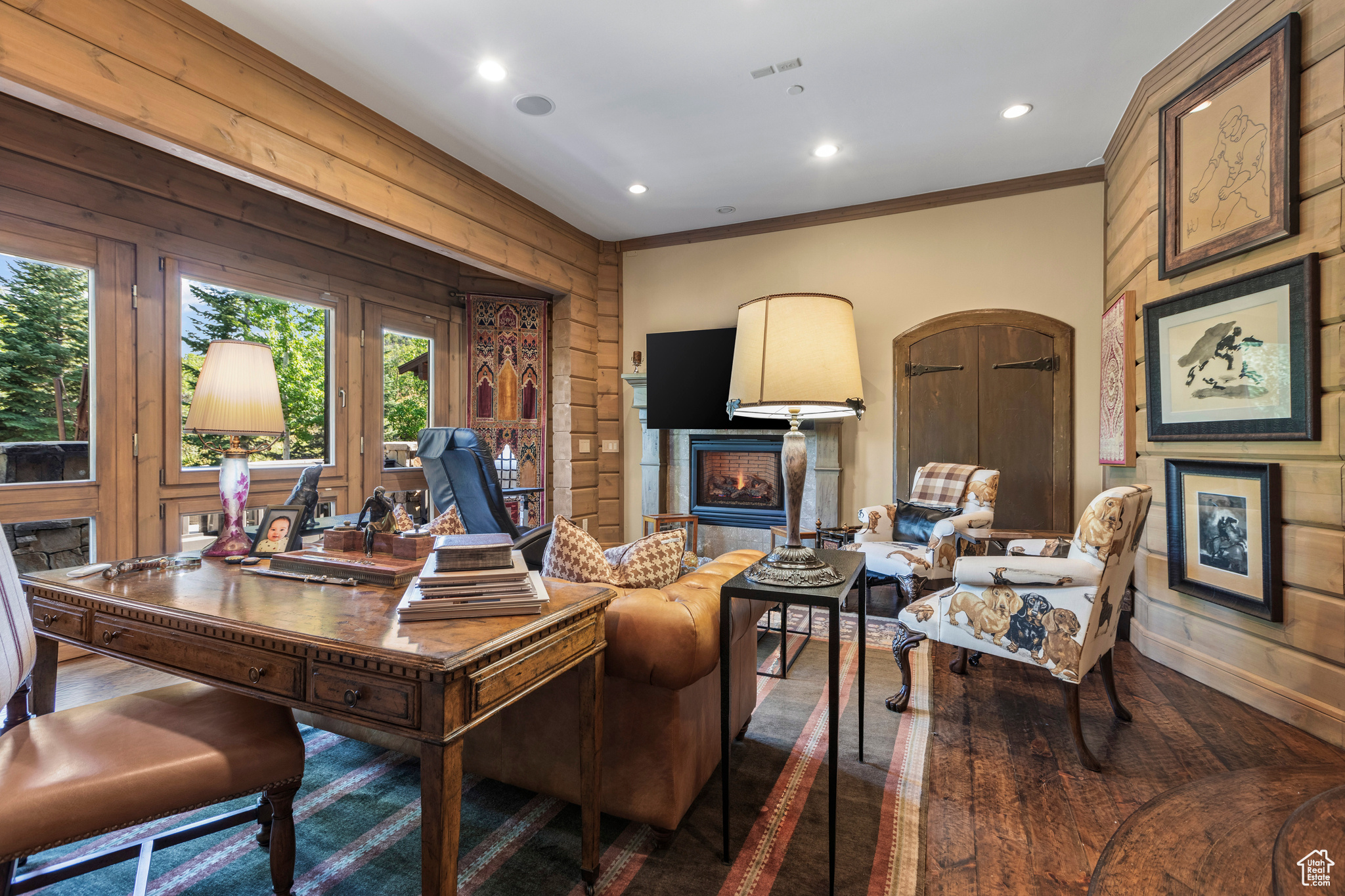 PARK MEADOWS - Residential