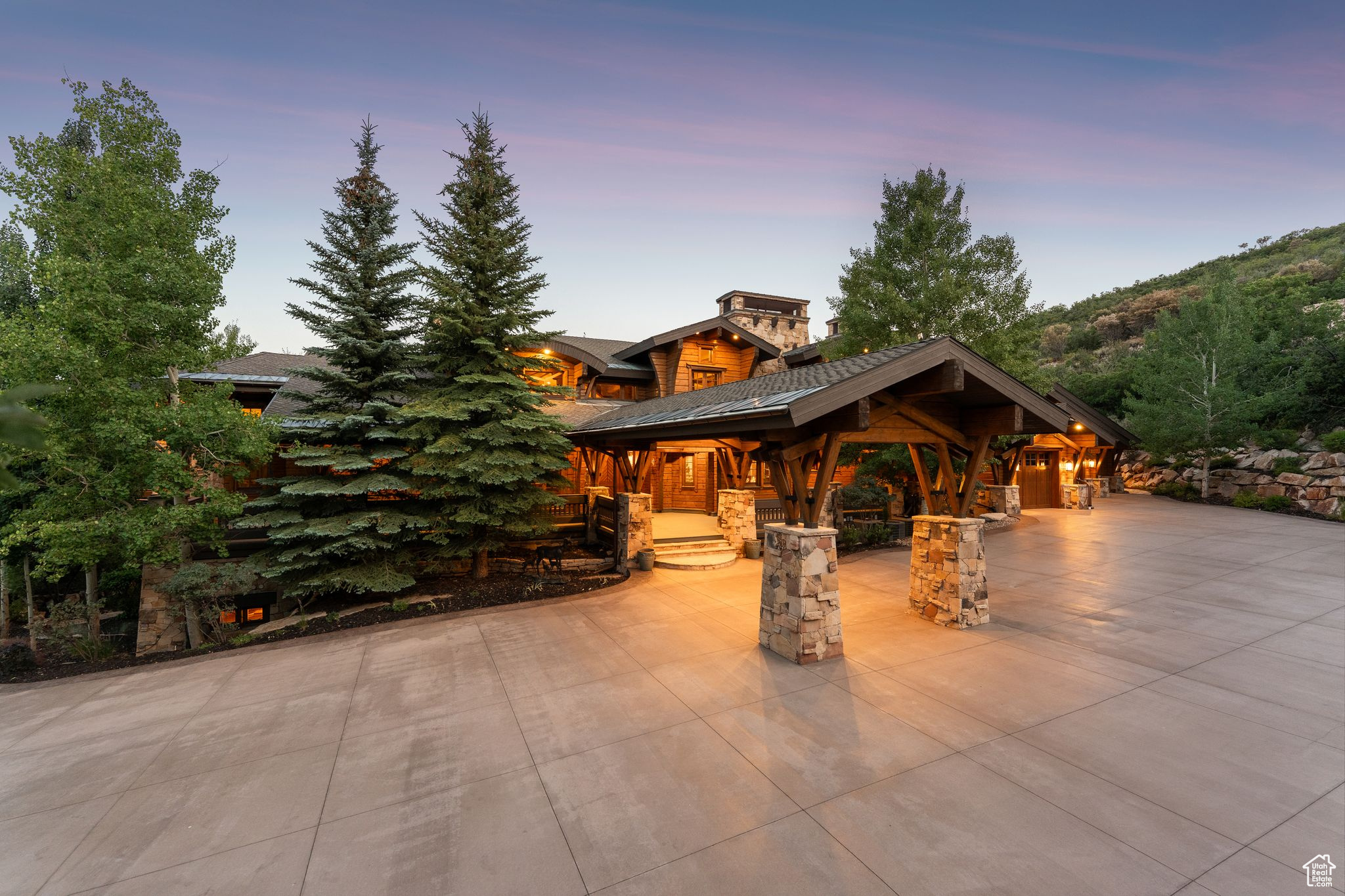 PARK MEADOWS - Residential