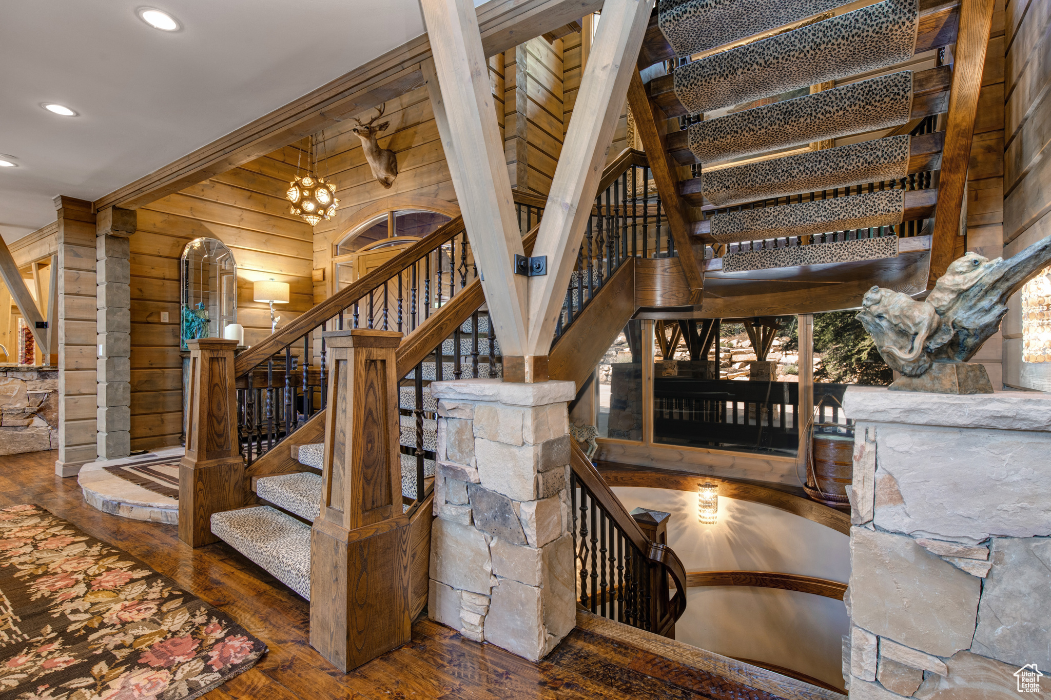PARK MEADOWS - Residential