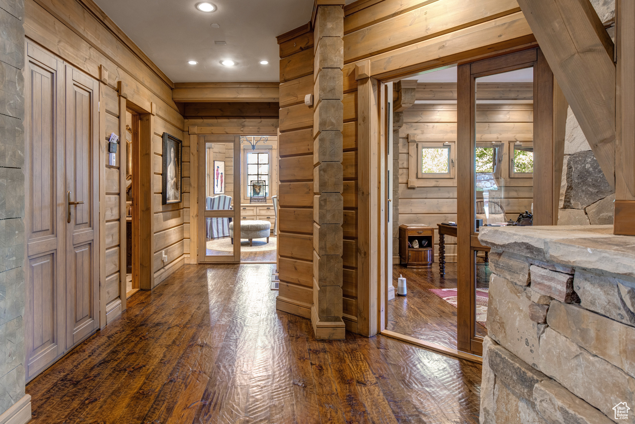 PARK MEADOWS - Residential