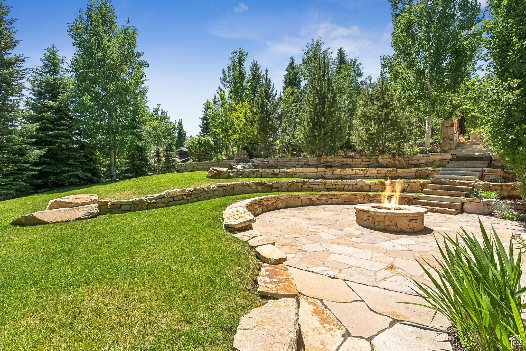PARK MEADOWS - Residential