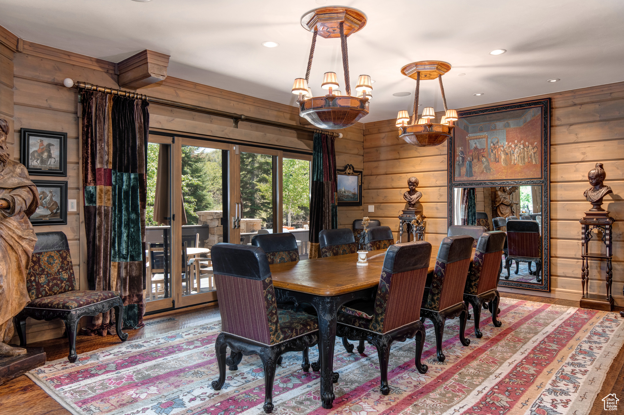 PARK MEADOWS - Residential