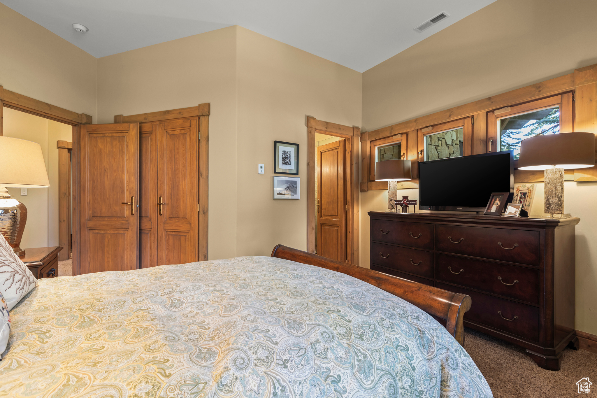 PARK MEADOWS - Residential