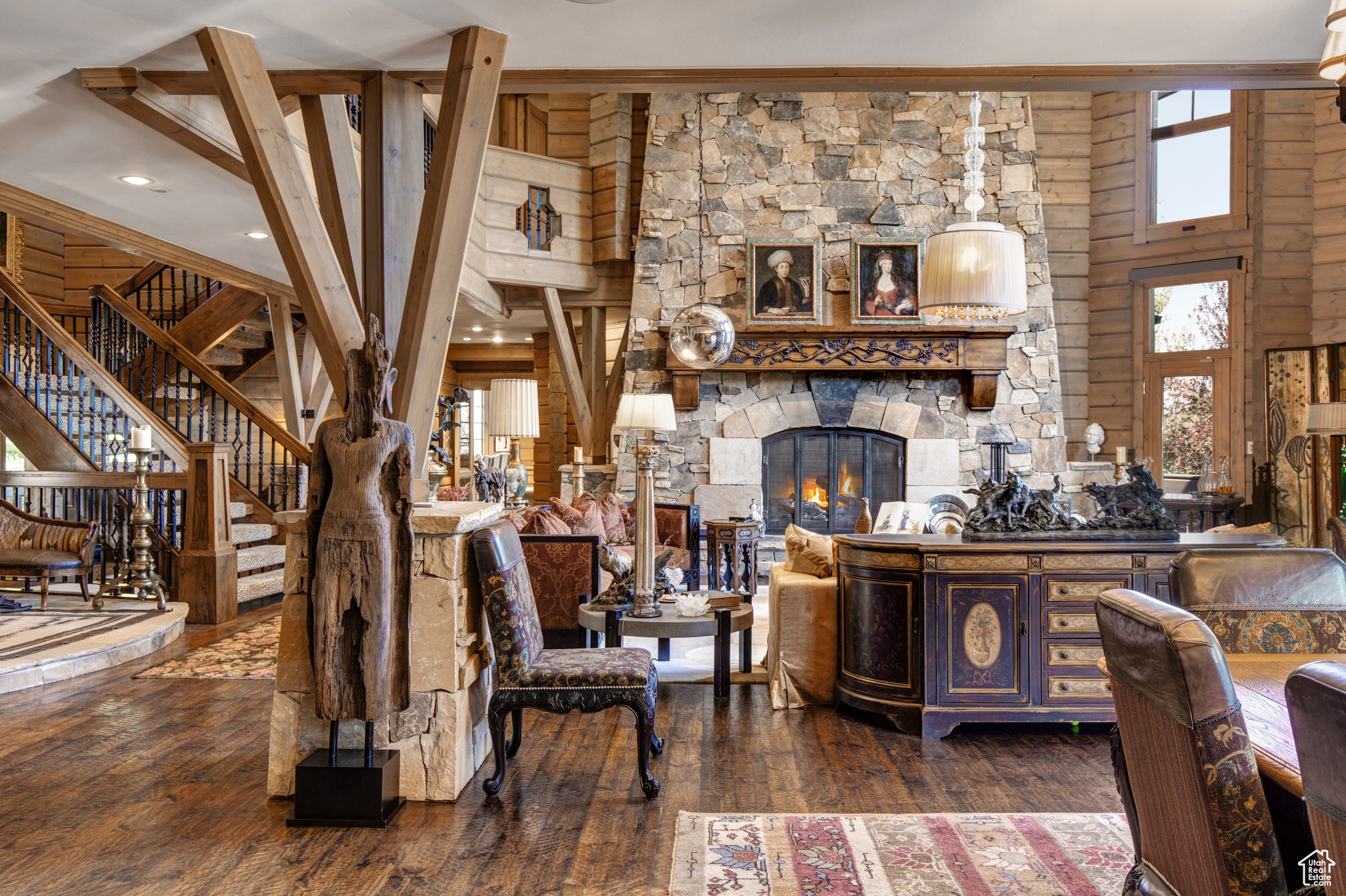 PARK MEADOWS - Residential