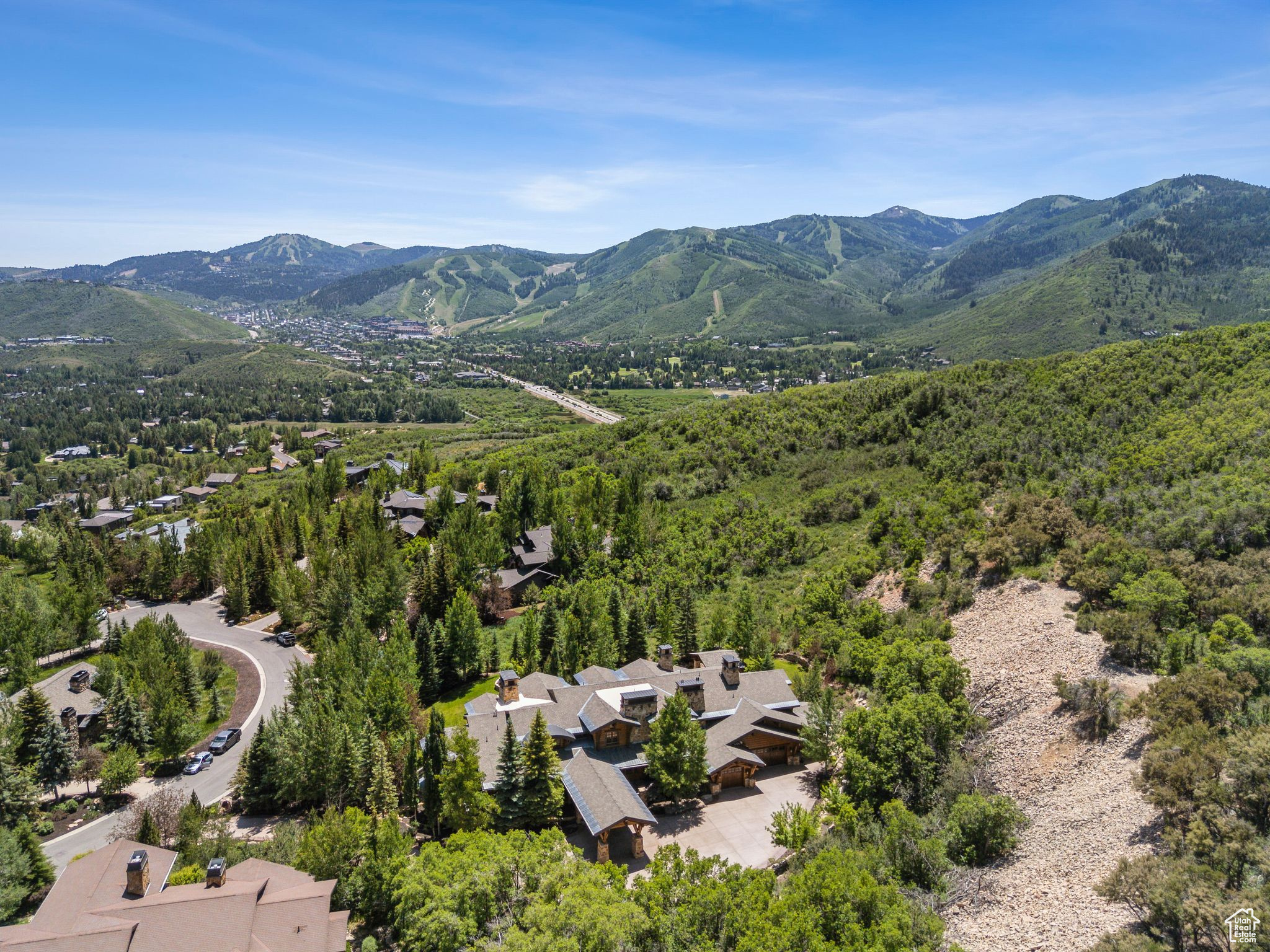 PARK MEADOWS - Residential