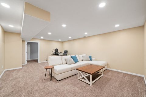 Tiny photo for 5609 S 4525 W, Hooper, UT 84315 (MLS # 2158569)