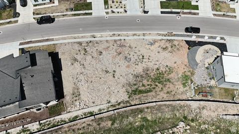 Tiny photo for 871 S WINTER LN, North Salt Lake, UT 84054 (MLS # 2061037)