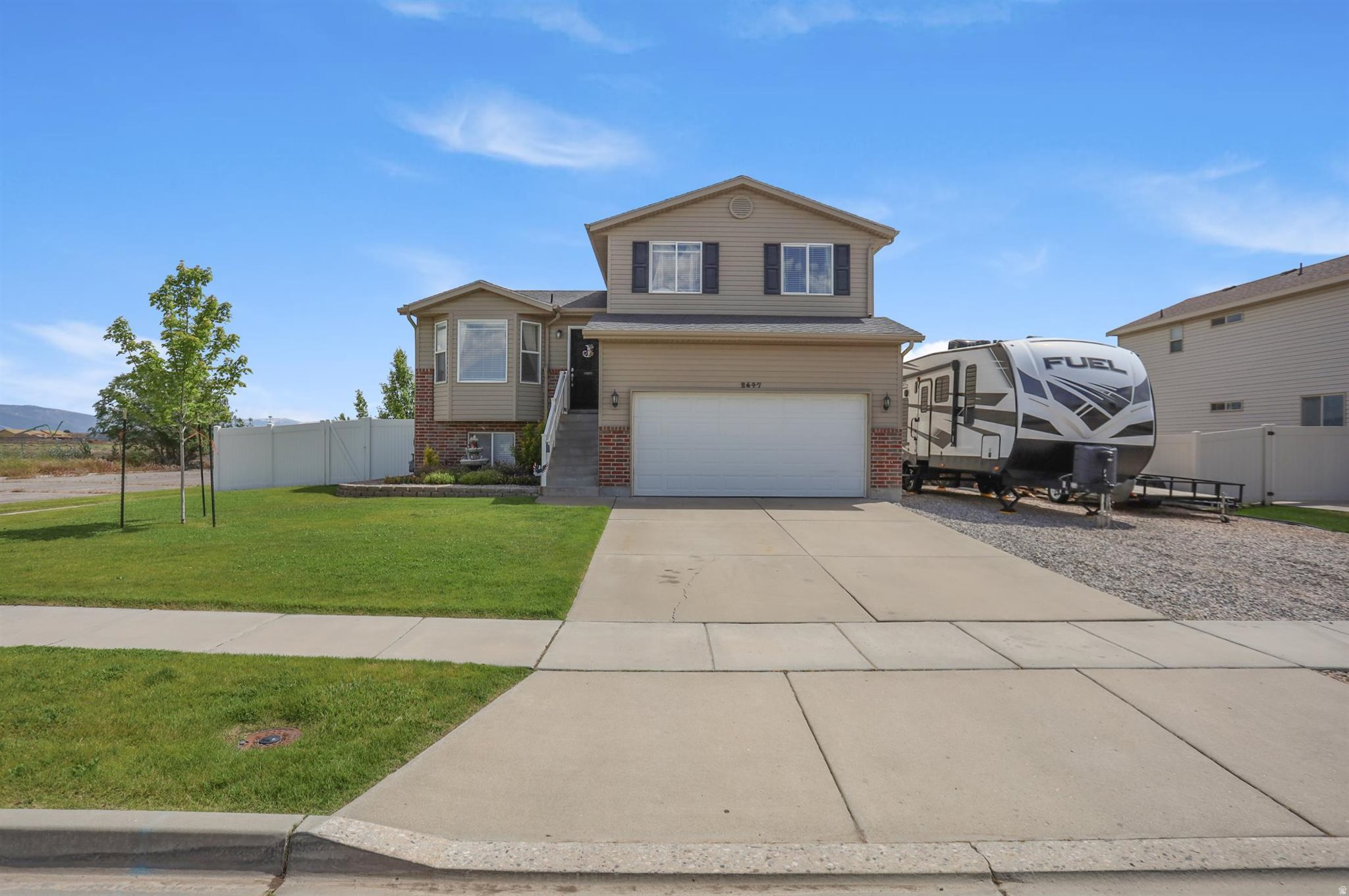 OUTWEST - Residential