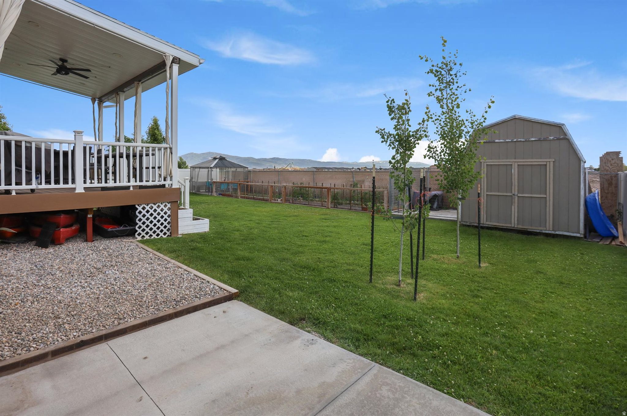 OUTWEST - Residential