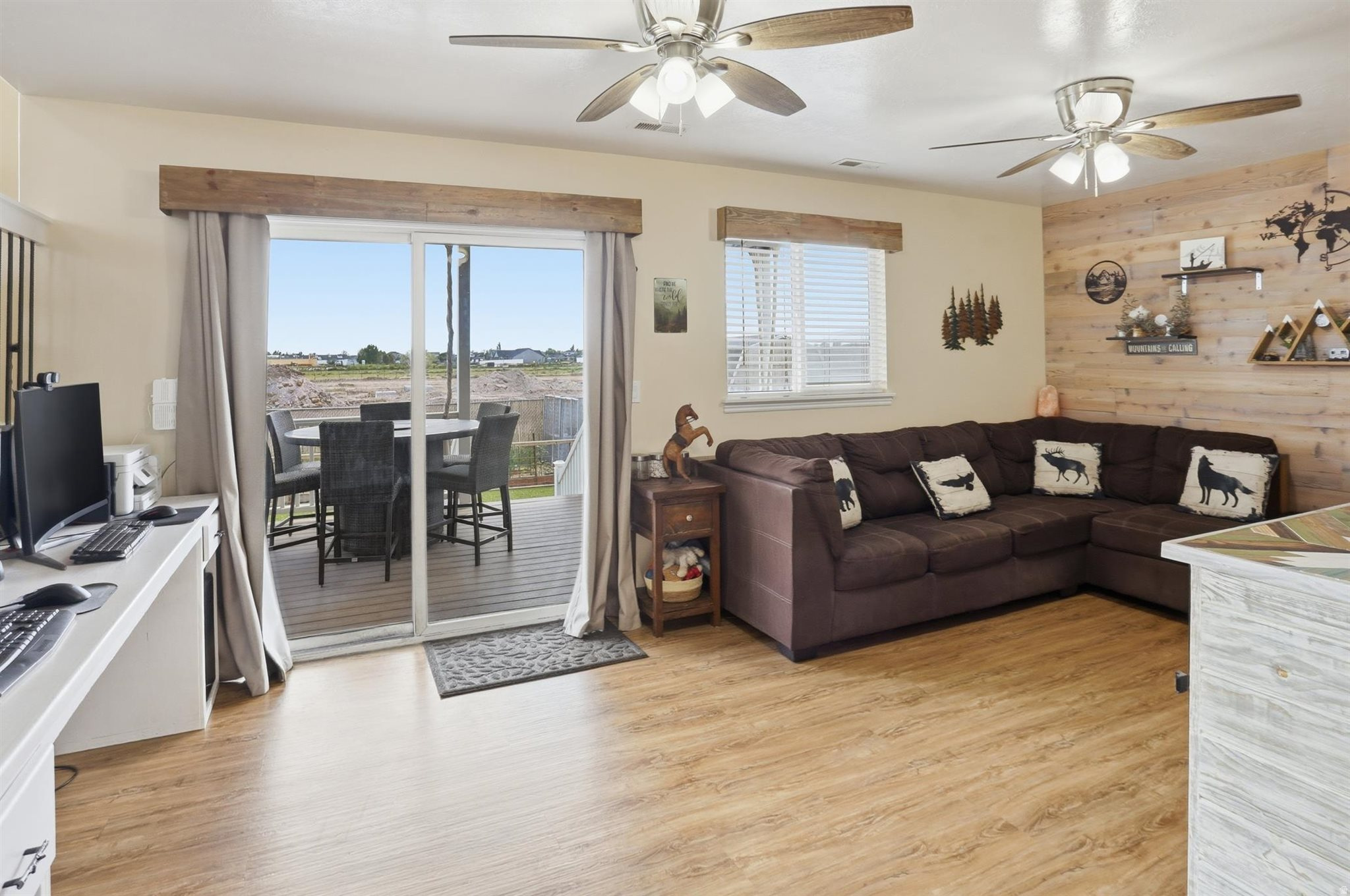 OUTWEST - Residential
