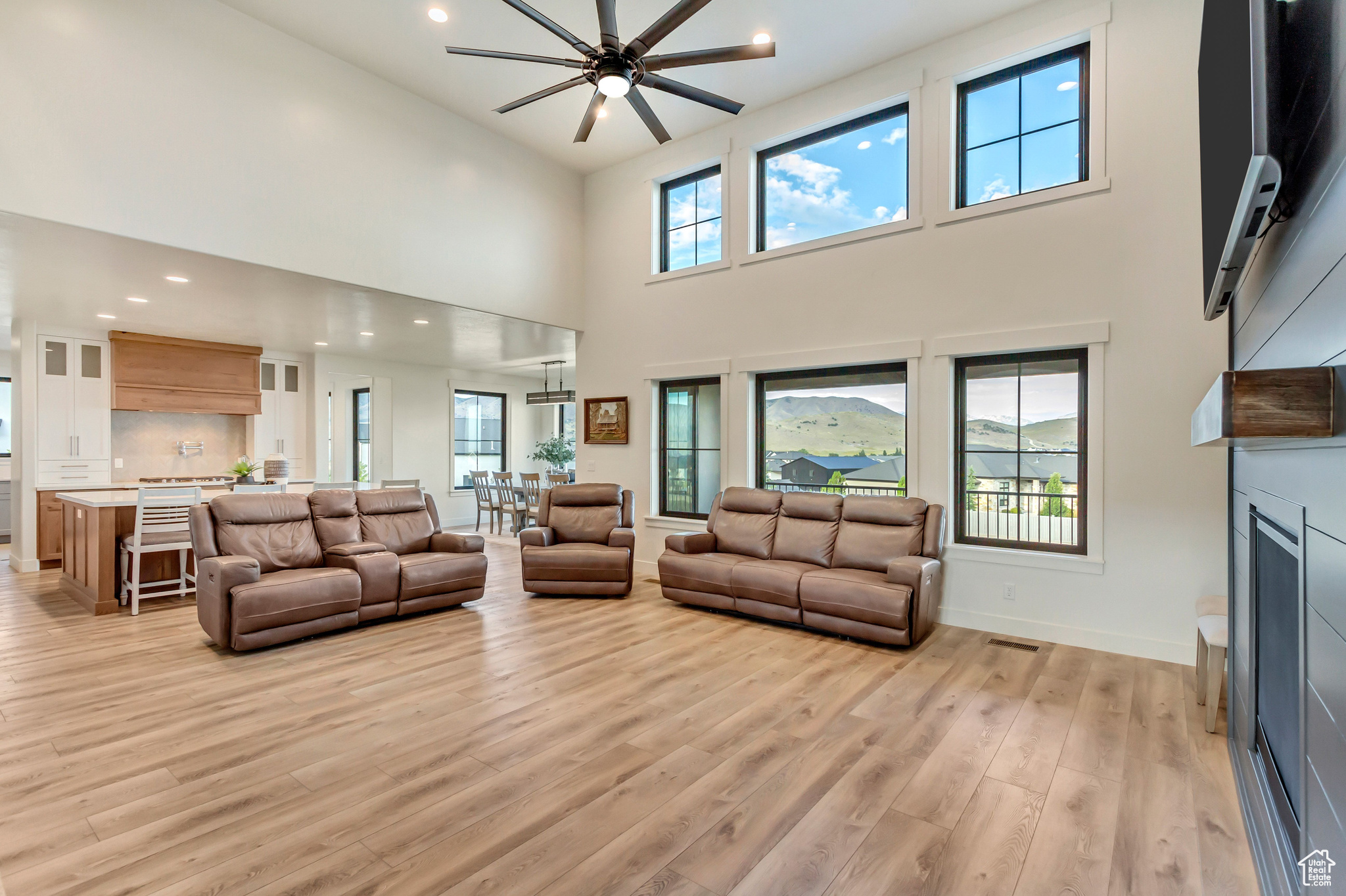 ARRIVAL - Residential