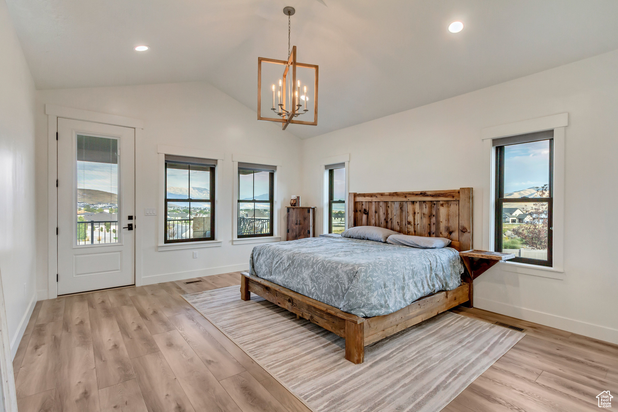 ARRIVAL - Residential