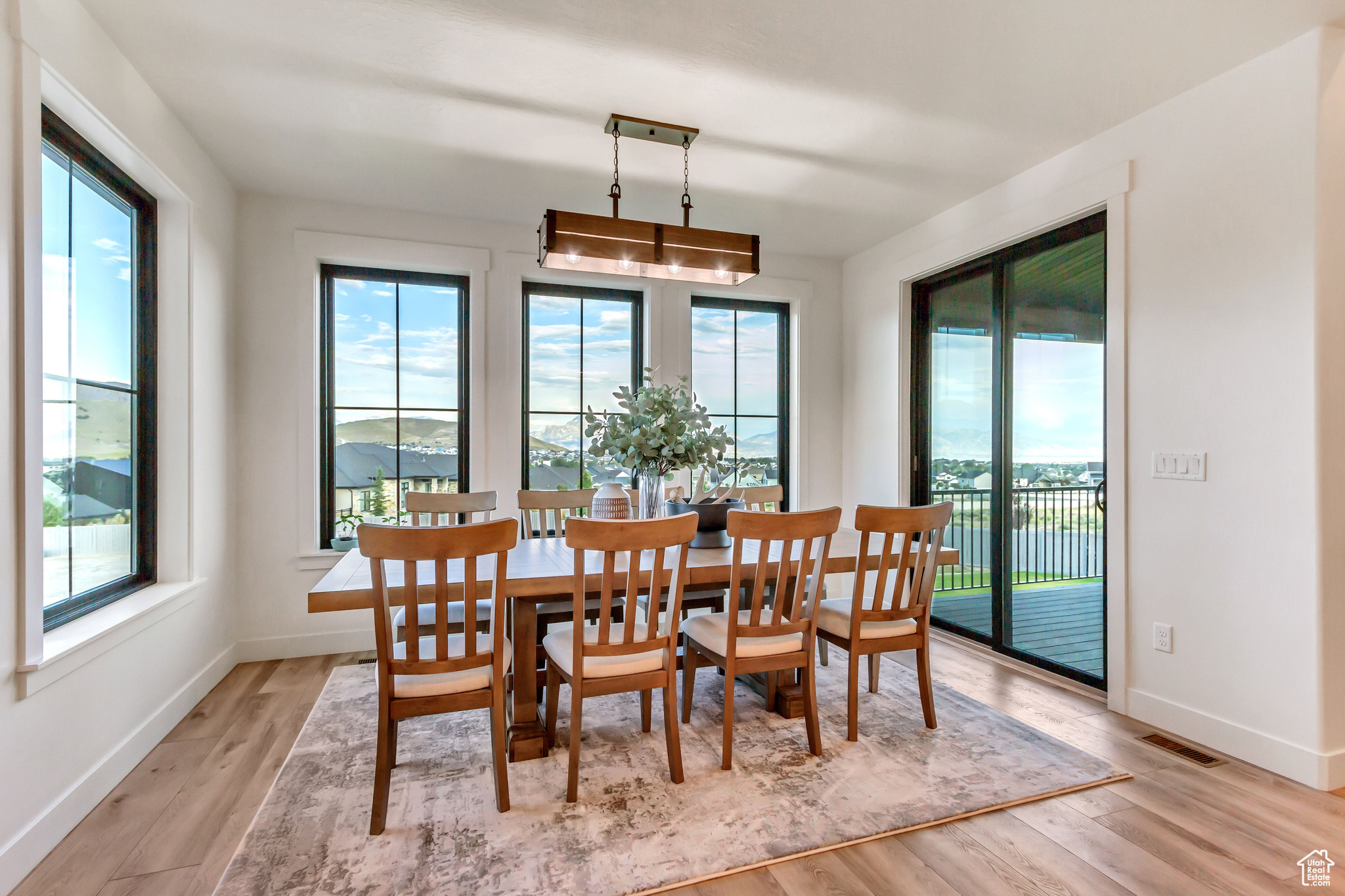 ARRIVAL - Residential