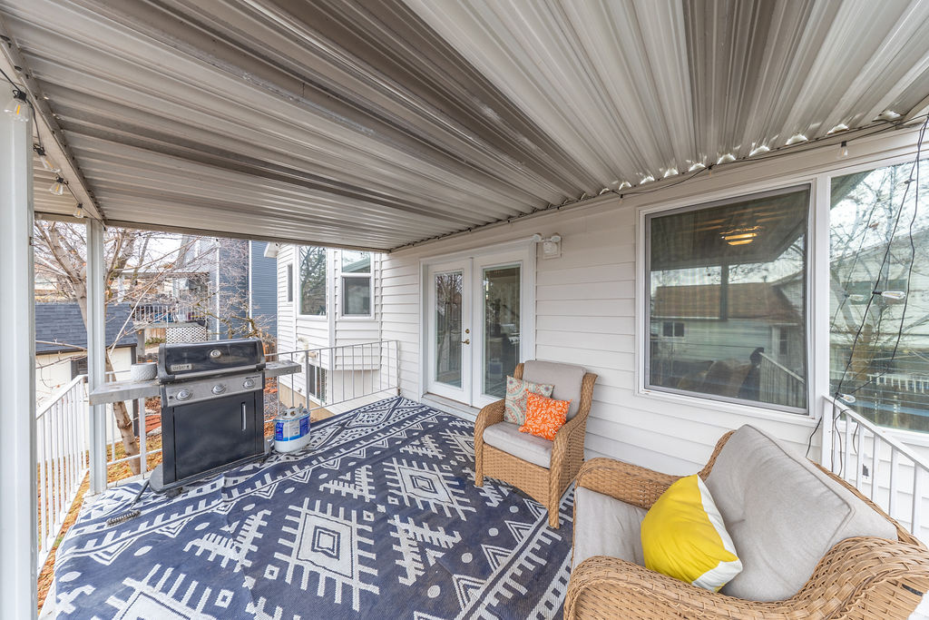 OAK WOOD HILLS - Residential