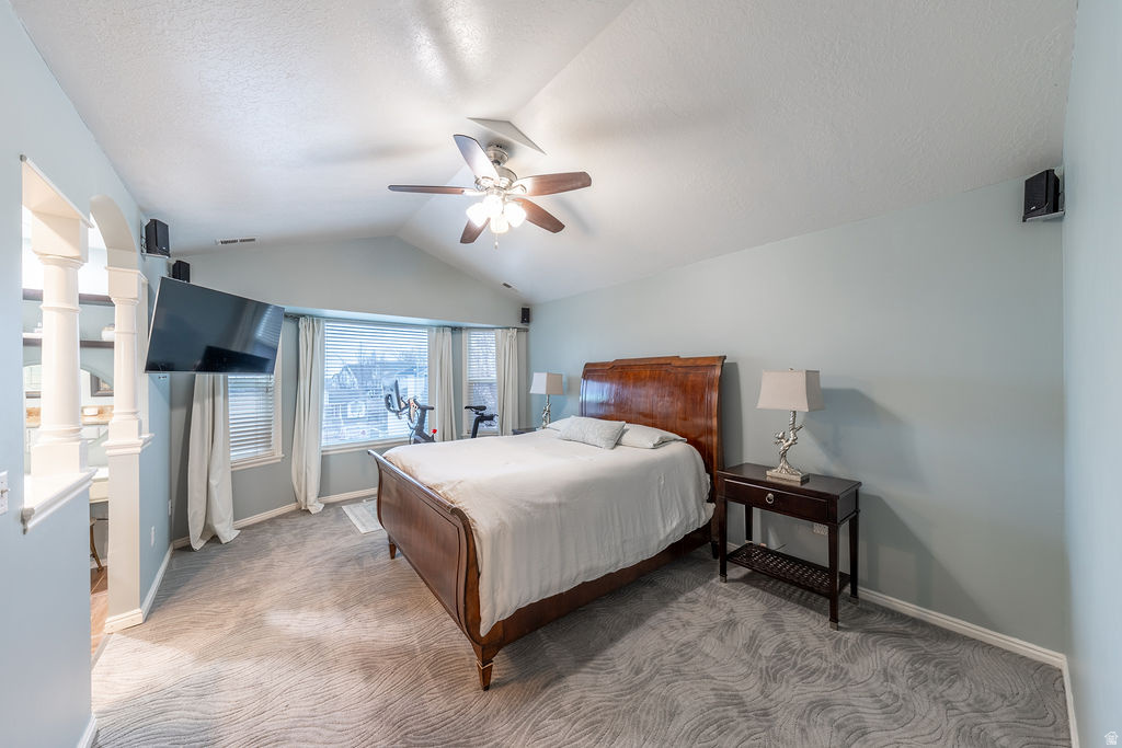 OAK WOOD HILLS - Residential