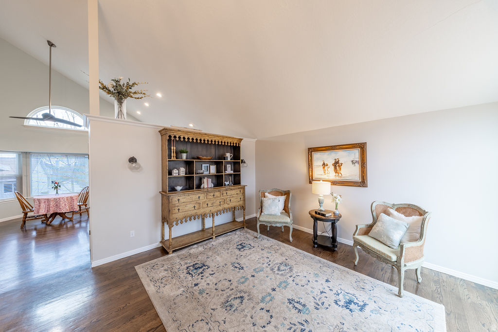 OAK WOOD HILLS - Residential