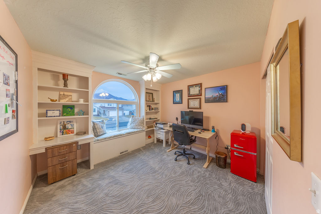 OAK WOOD HILLS - Residential