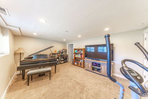 Tiny photo for 228 E GOLDEN WILLOW CIR, Sandy, UT 84070 (MLS # 2151297)