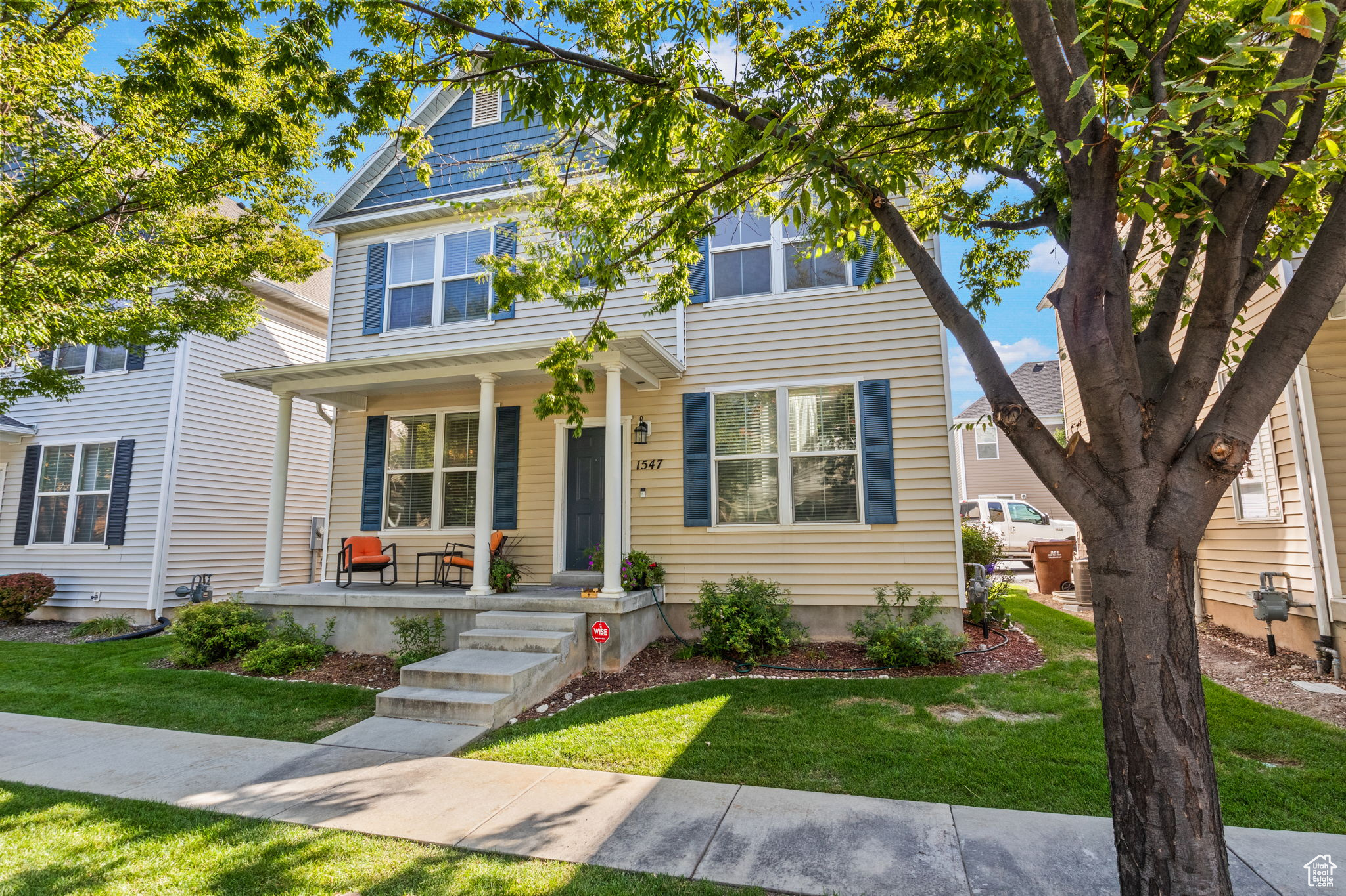 MILLBURN MANOR - Residential