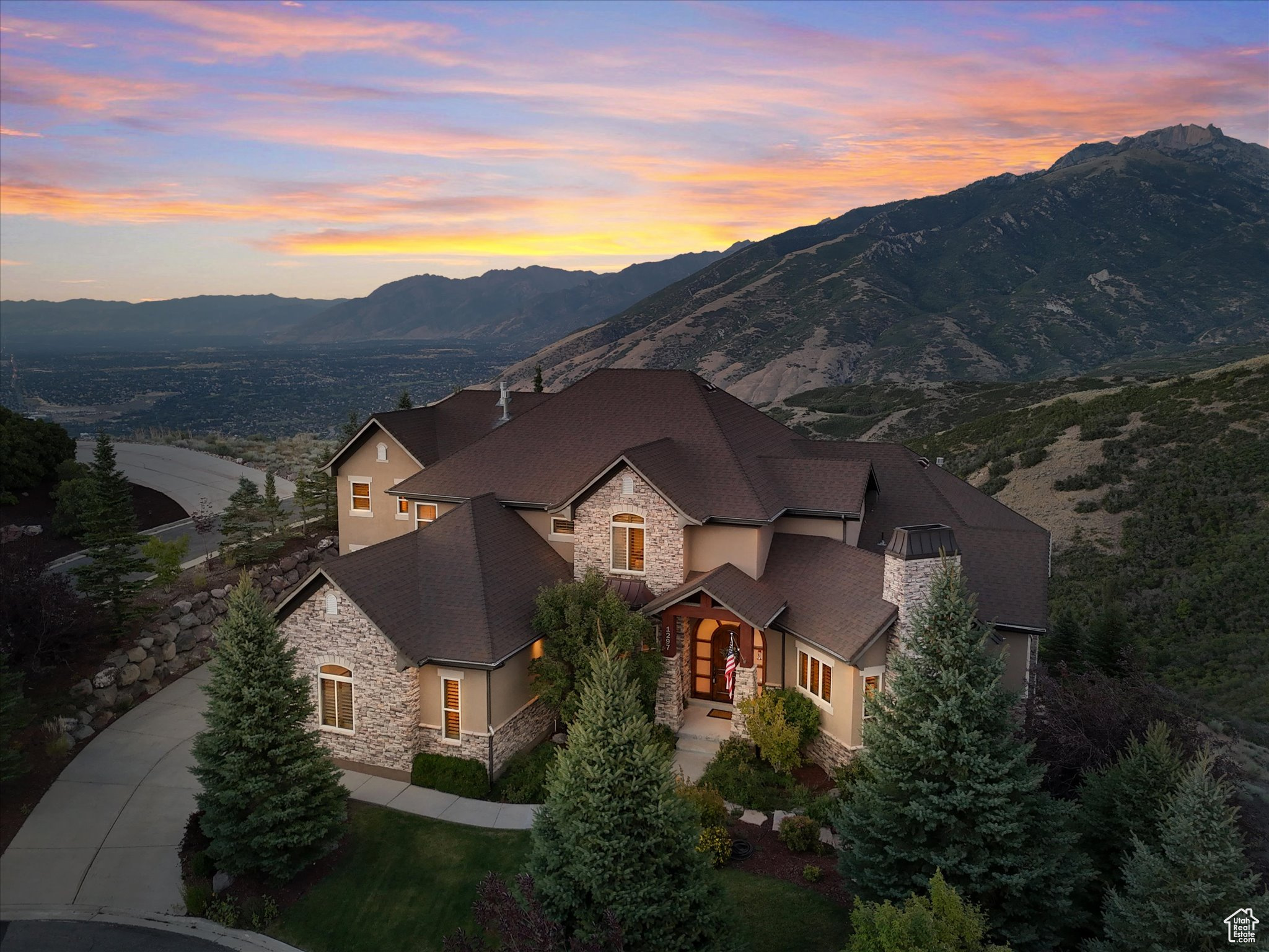 SUNCREST - Residential