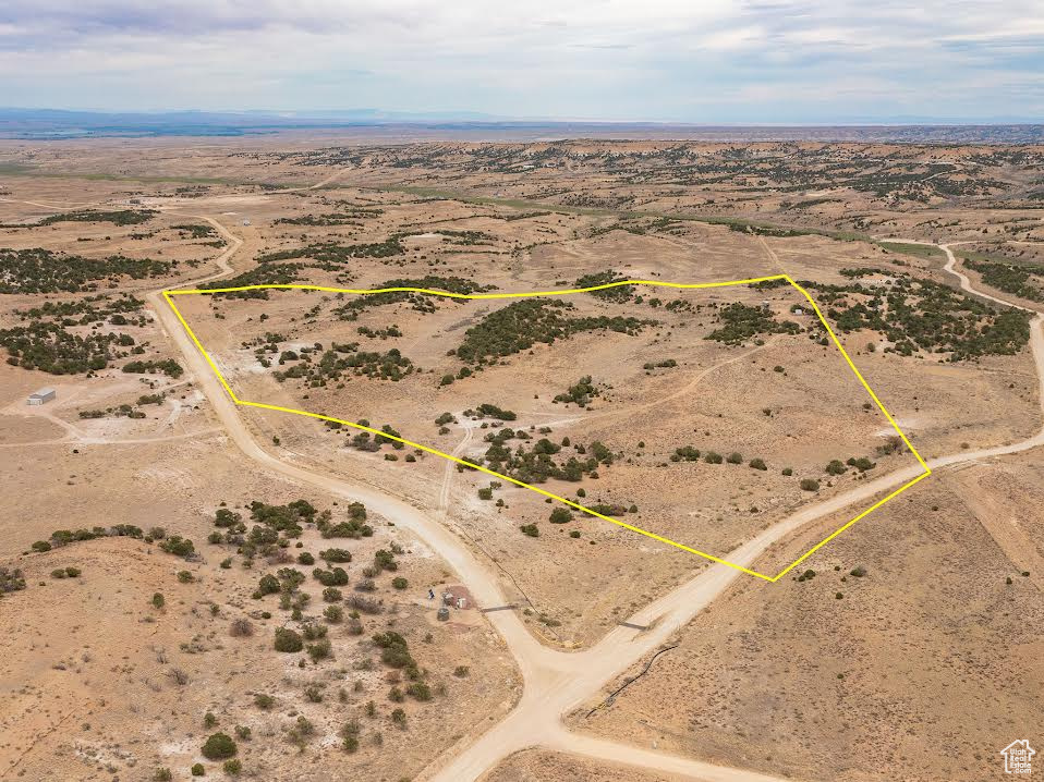 SILVER MOON RANCHES - Land