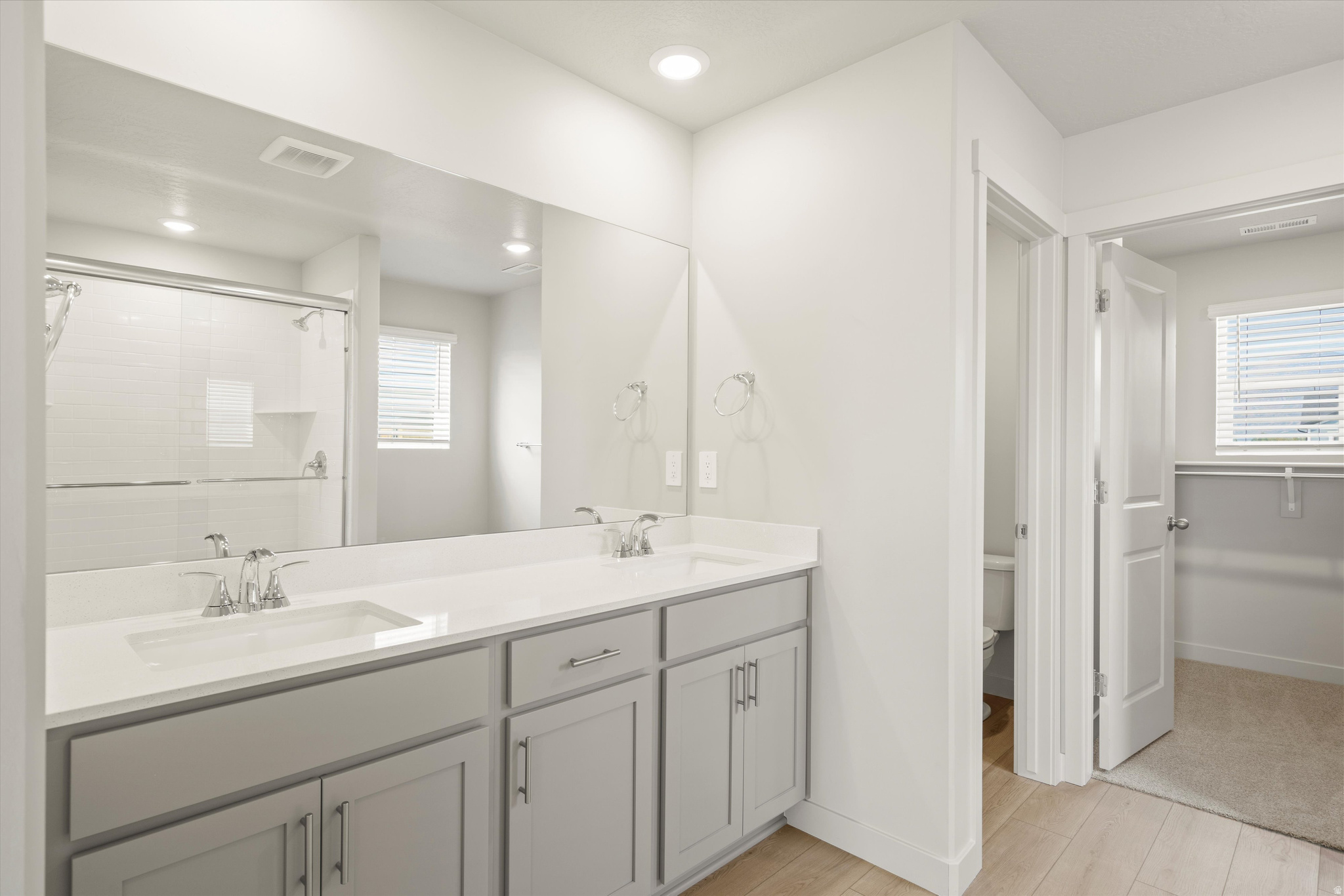 STRATTON ACRES - Residential