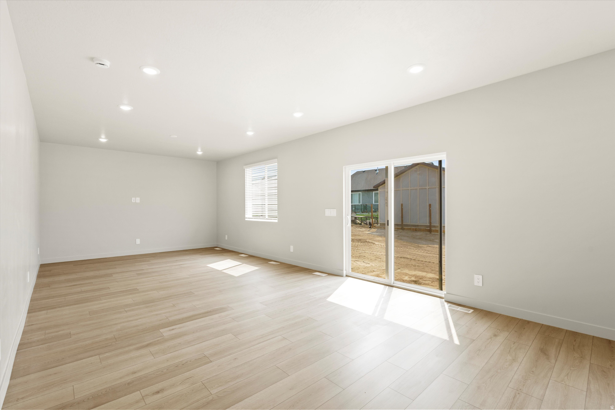 STRATTON ACRES - Residential