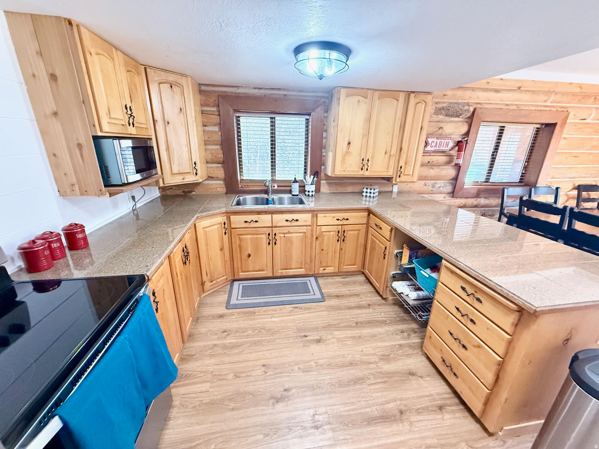 SKYLINE MOUNTAIN RESORT - Residential