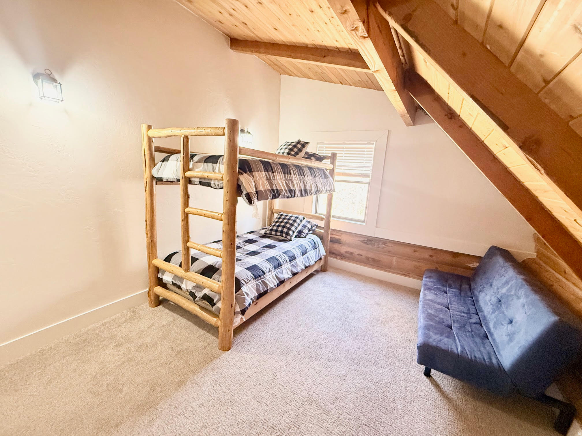 SKYLINE MOUNTAIN RESORT - Residential