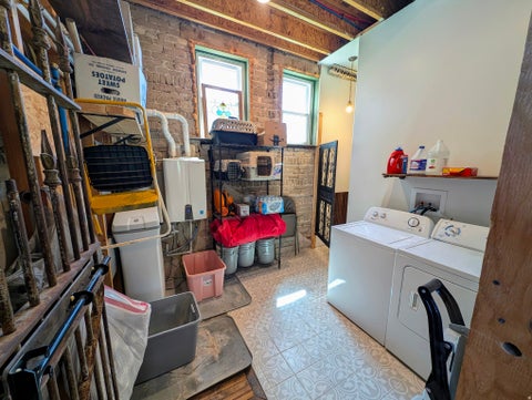 Tiny photo for 19 S 200 E, Salem, UT 84653 (MLS # 2159885)