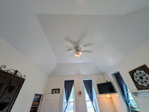 Tiny photo for 19 S 200 E, Salem, UT 84653 (MLS # 2159885)