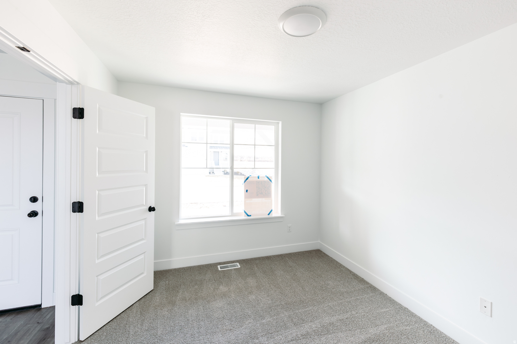 RIVER POINT - Residential