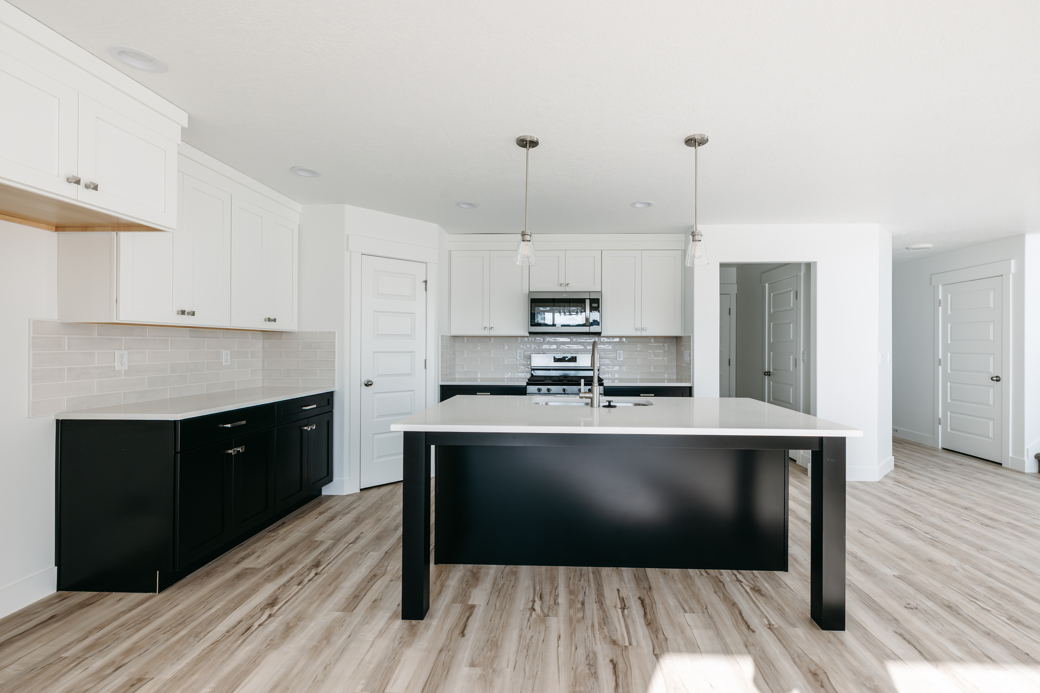 RIVER POINT - Residential