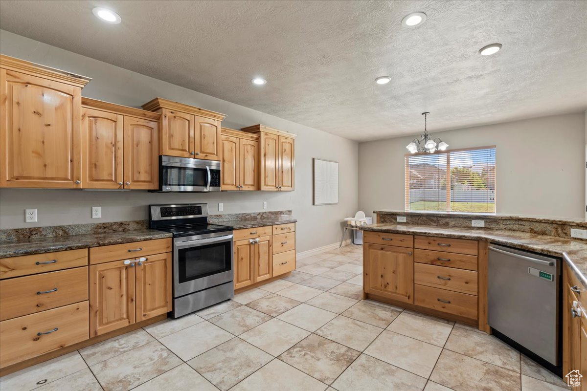 HERITAGE PLACE ESTATES - Residential