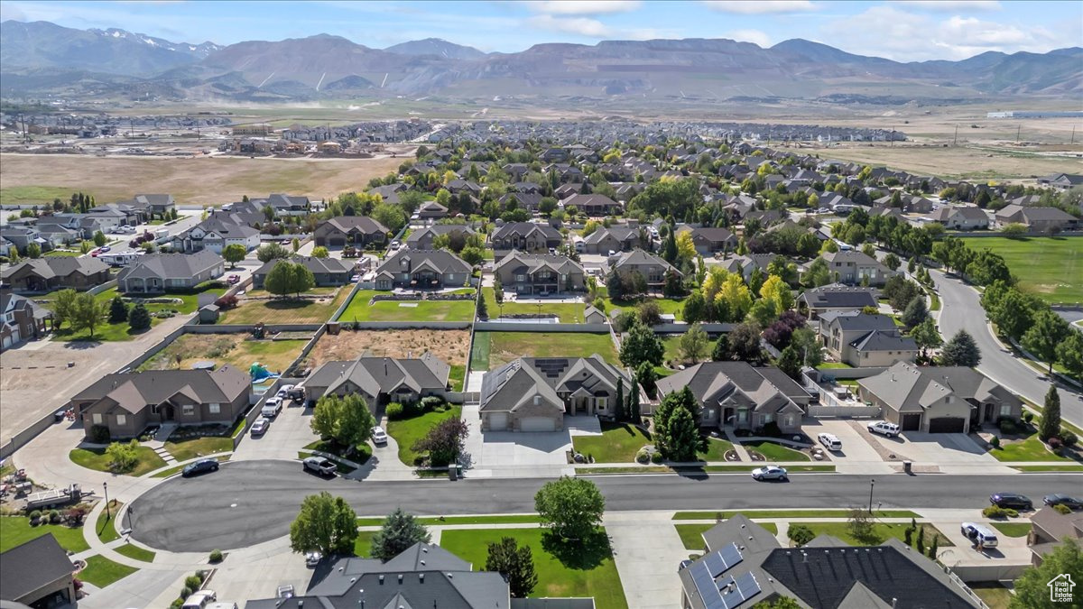 HERITAGE PLACE ESTATES - Residential