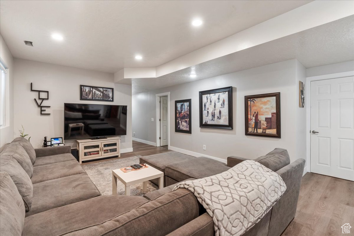 HERITAGE PLACE ESTATES - Residential