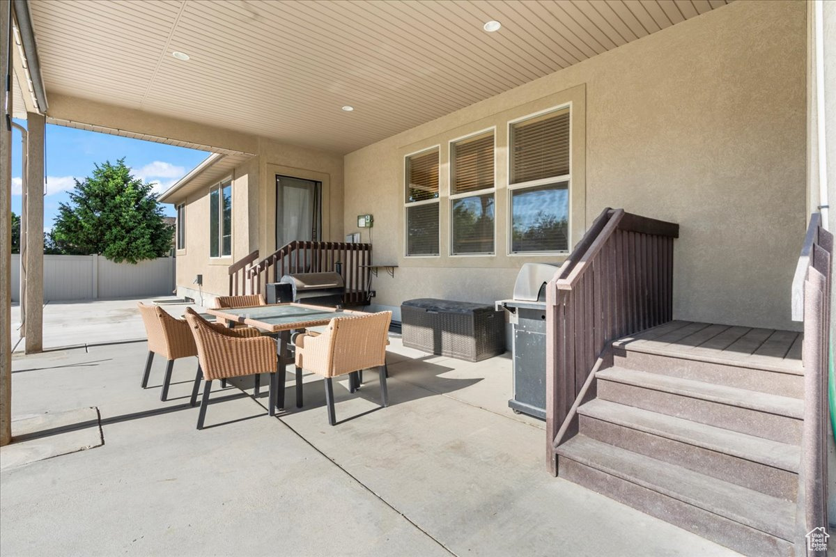 HERITAGE PLACE ESTATES - Residential