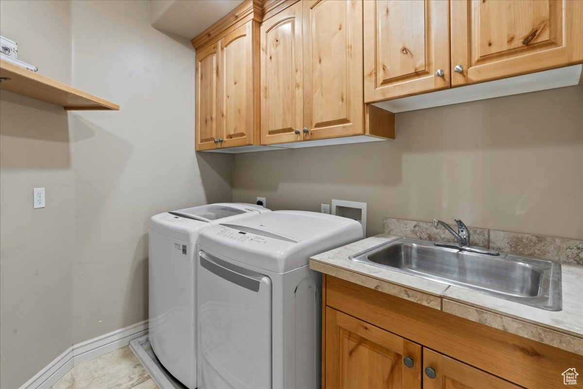 HERITAGE PLACE ESTATES - Residential