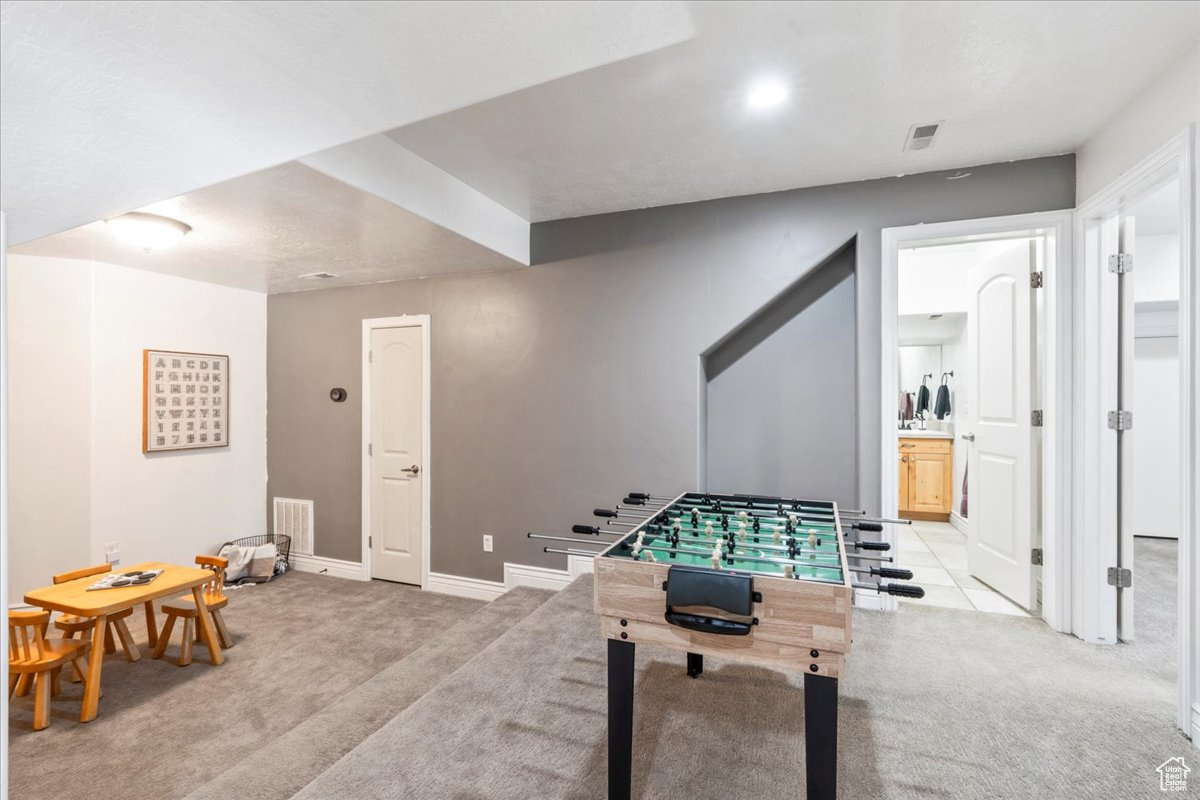 HERITAGE PLACE ESTATES - Residential