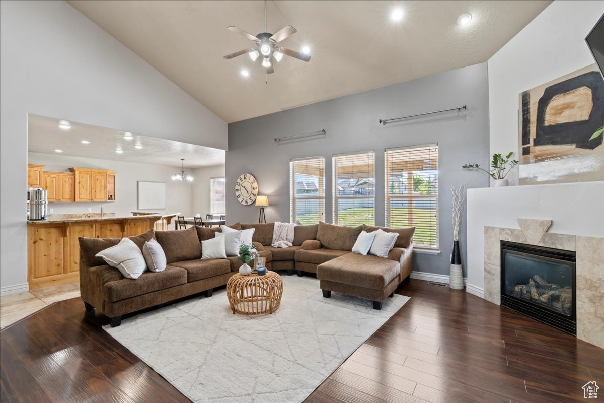 HERITAGE PLACE ESTATES - Residential