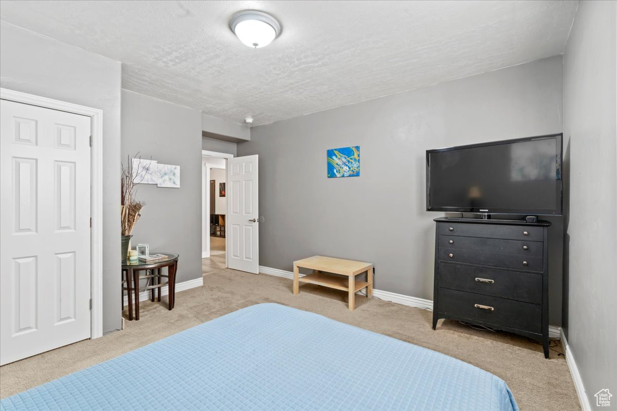 HERITAGE PLACE ESTATES - Residential