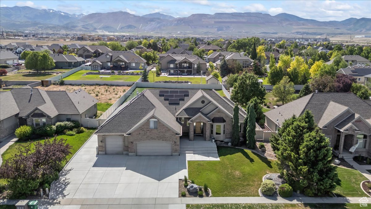 HERITAGE PLACE ESTATES - Residential