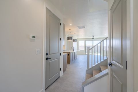 Tiny photo for 2967 W 570 N, Hurricane, UT 84737 (MLS # 2158720)
