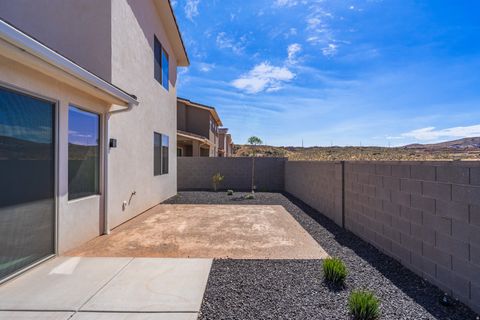 Tiny photo for 2967 W 570 N, Hurricane, UT 84737 (MLS # 2158720)