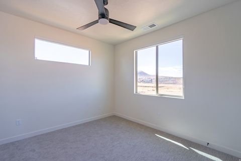 Tiny photo for 2967 W 570 N, Hurricane, UT 84737 (MLS # 2158720)