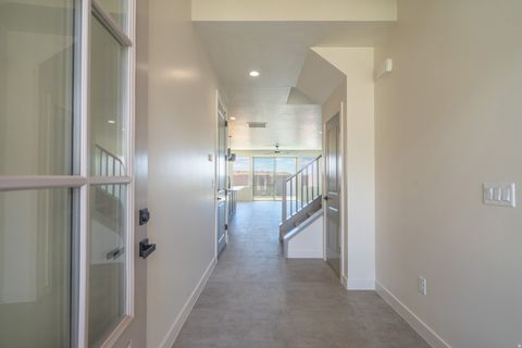 Tiny photo for 2967 W 570 N, Hurricane, UT 84737 (MLS # 2158720)