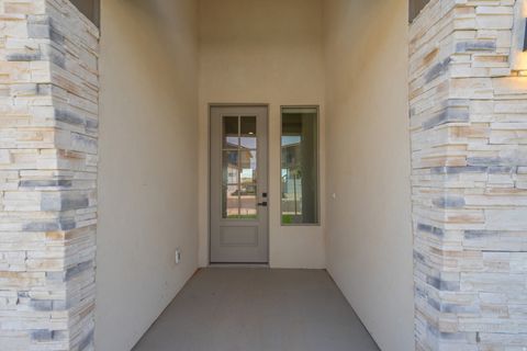 Tiny photo for 2967 W 570 N, Hurricane, UT 84737 (MLS # 2158720)