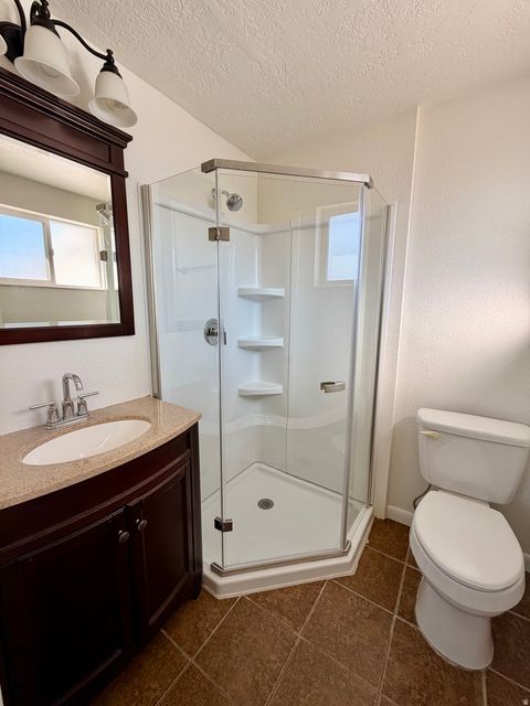 Tiny photo for 482 VICKIE LN, Clearfield, UT 84015 (MLS # 2122557)