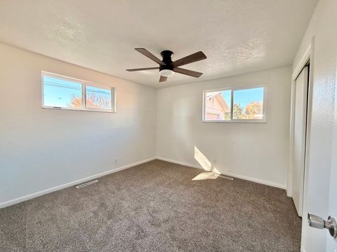 Tiny photo for 482 VICKIE LN, Clearfield, UT 84015 (MLS # 2122557)